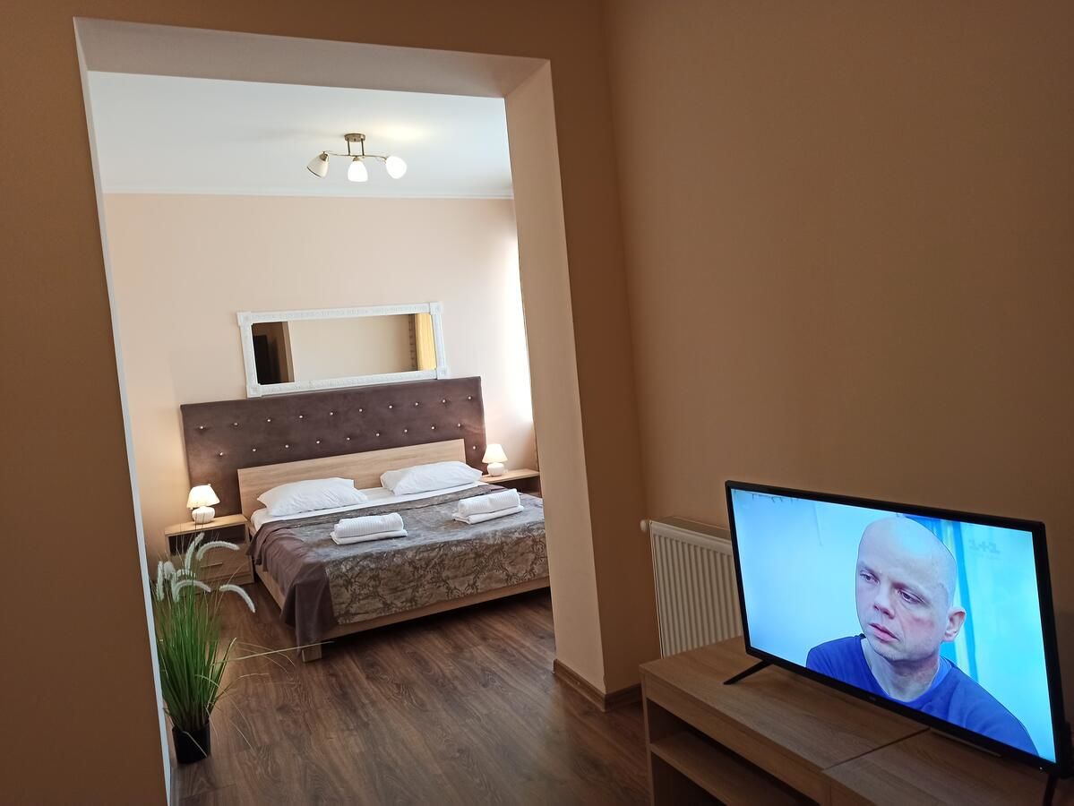 Апартаменты Lux two room Apartments on Belayeva 5 Мукачево-8